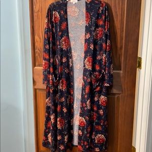 LuLaRoe Sarah size medium